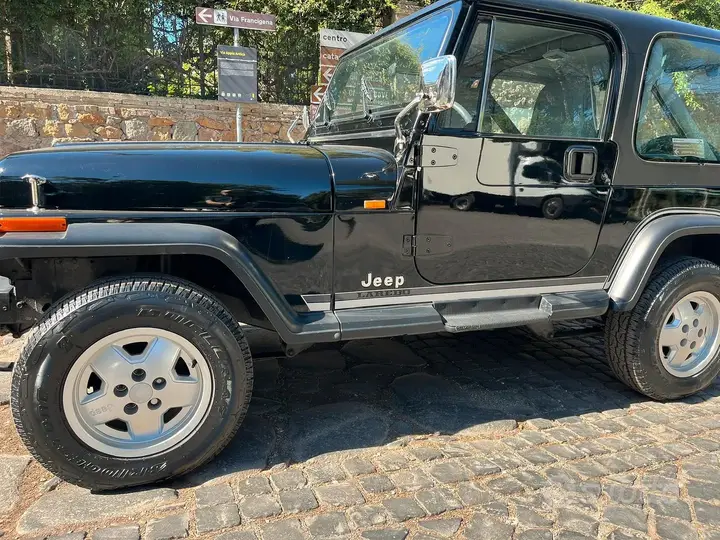 Jeep Wrangler 1990 photo 2