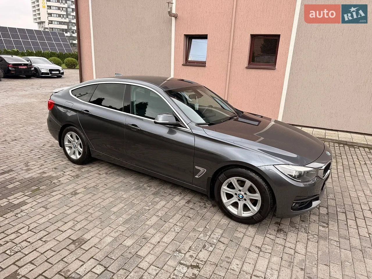 BMW 3 Series 2016 photo 4