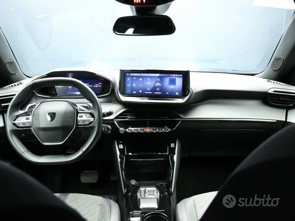 Peugeot 2008 2024 photo 4