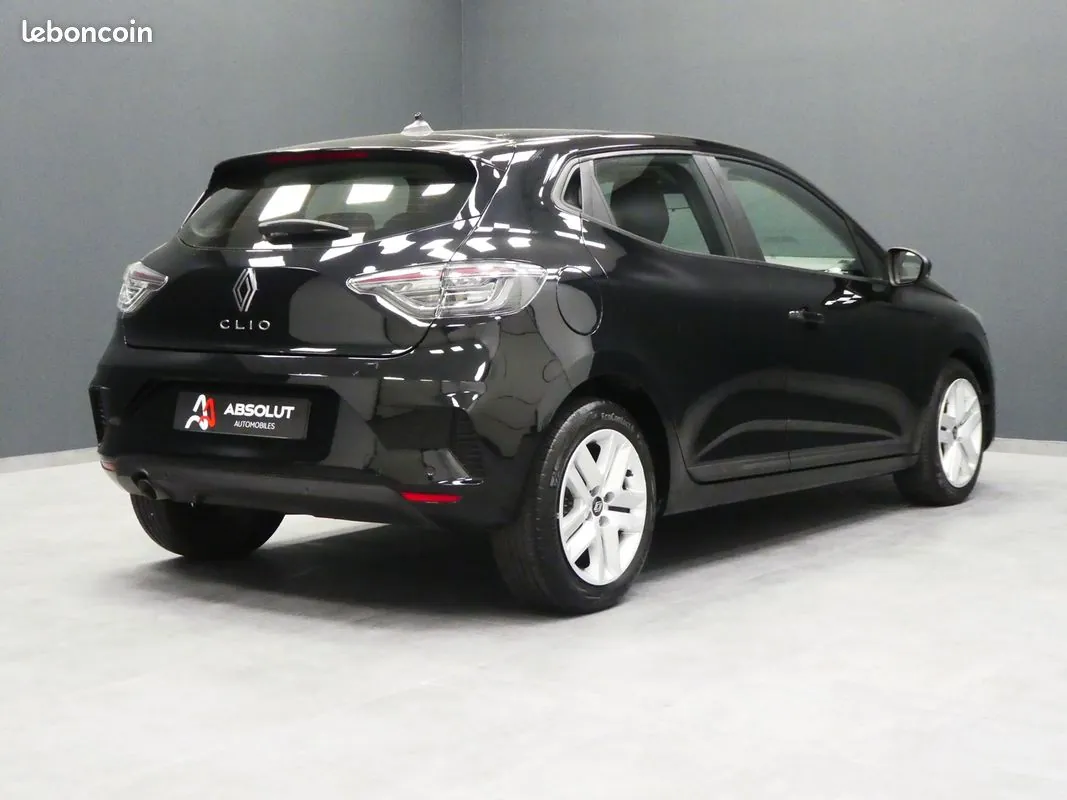 Renault Clio 2024 photo 4