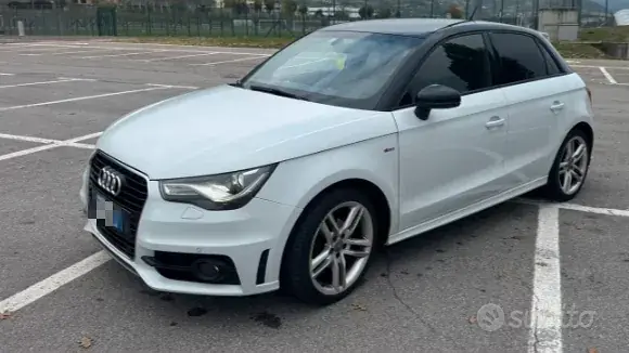 Audi A1 2015 photo 2