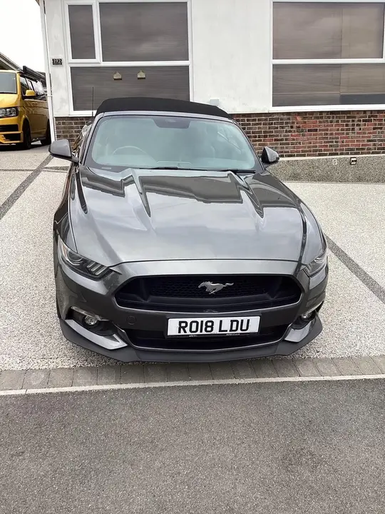 Ford Mustang 2018 photo 2