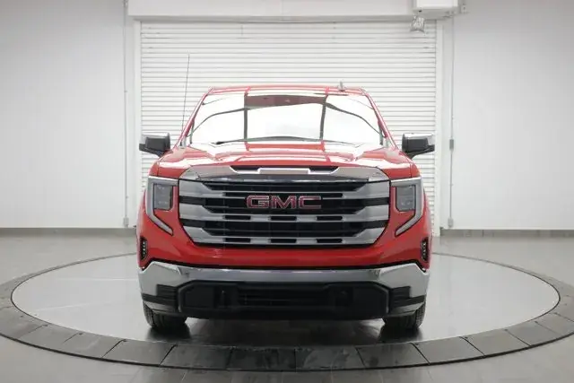 GMC Sierra 1500 2024 photo 2