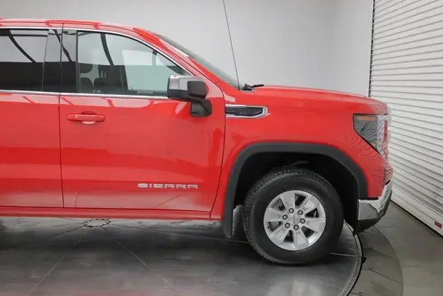 GMC Sierra 1500 2024 photo 3
