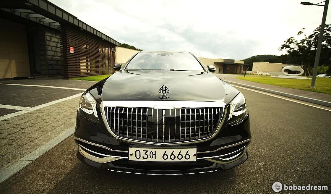 Mercedes-Benz Maybach S650