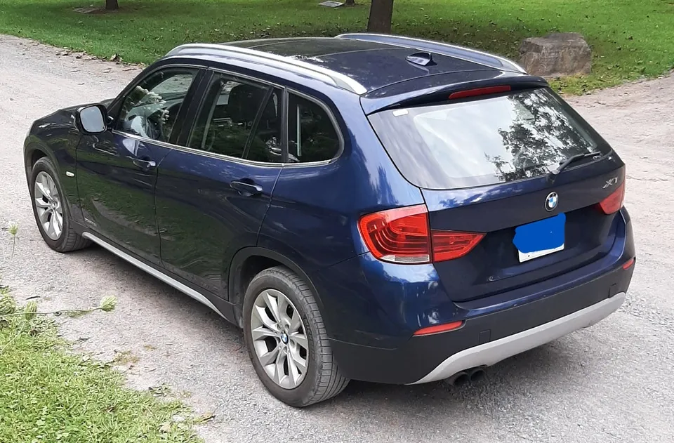 BMW X1