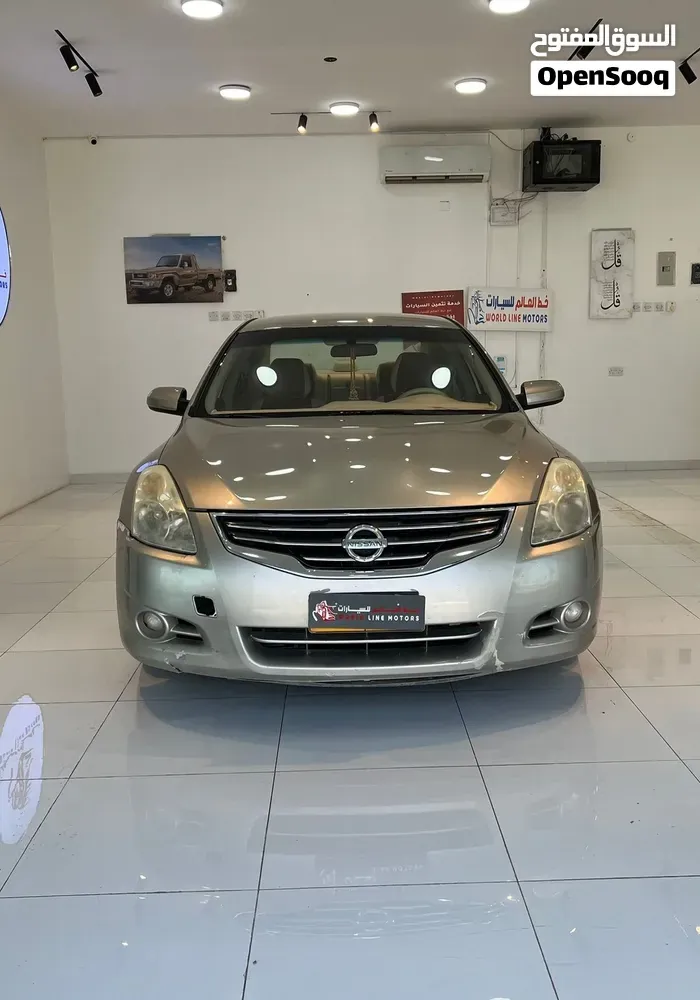 Nissan Altima