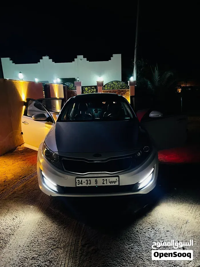 Kia Optima 2012 photo 2
