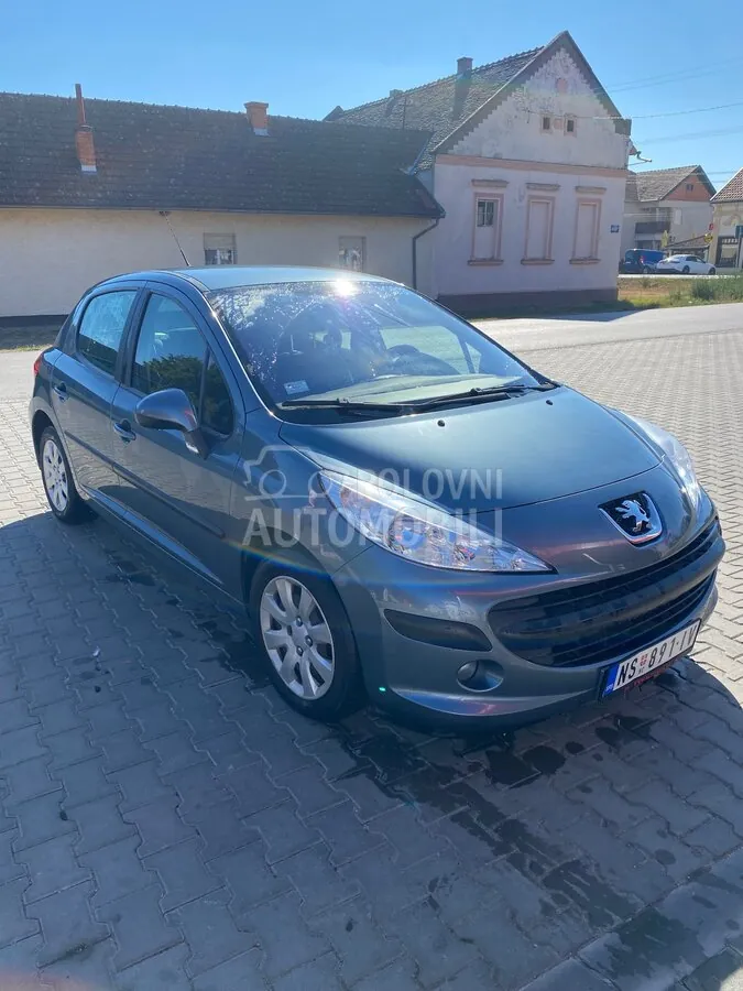 Peugeot 207