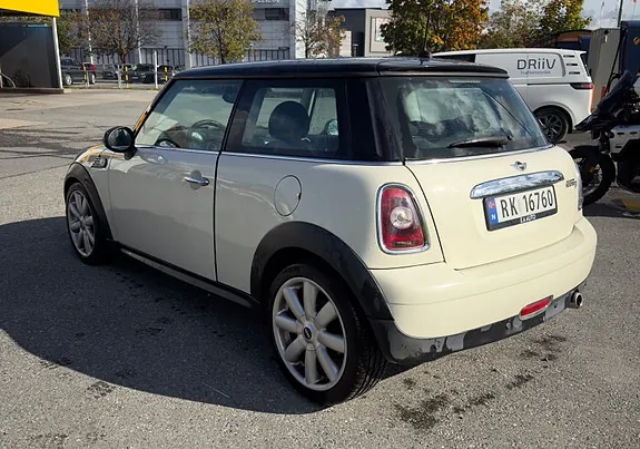 Mini Cooper 2009 photo 3