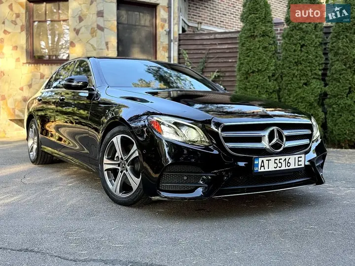 Mercedes-Benz E-Class 2018 photo 4