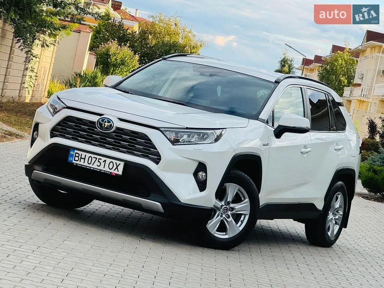 Toyota Rav4 2021 photo 3