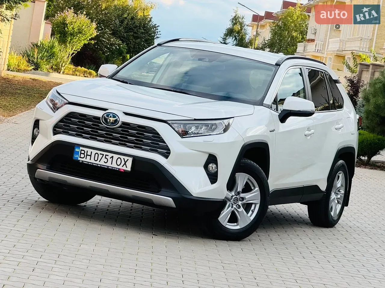 Toyota Rav4 2021 photo 2
