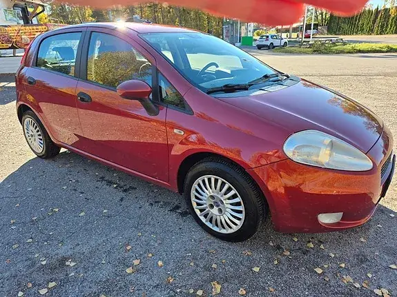 Fiat Grande Punto 2007 photo 3