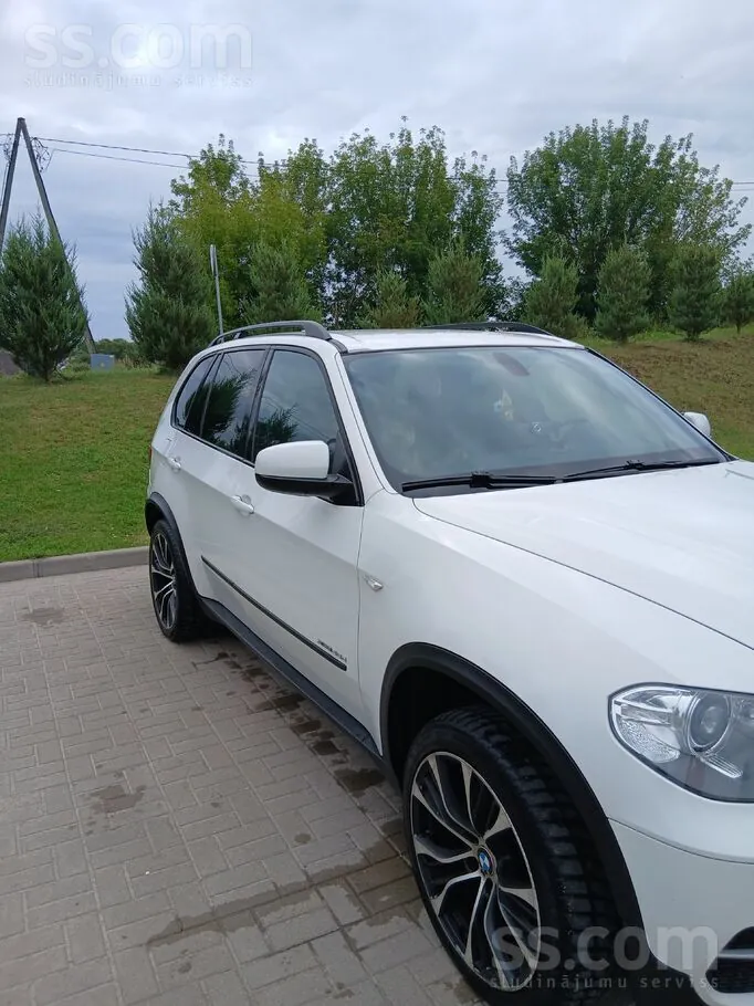 BMW X5 2012 photo 3