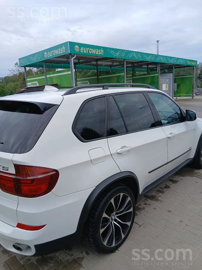 BMW X5 2012 photo 5