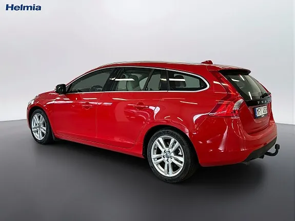 Volvo V60 2012 photo 2