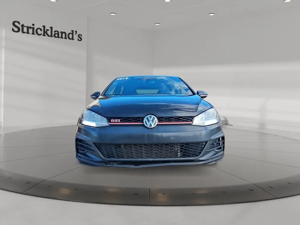 Volkswagen Golf Gti 2019 photo 2