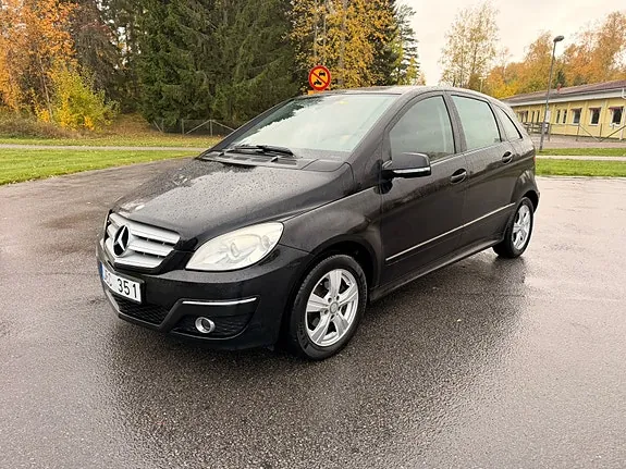 Mercedes-Benz B170