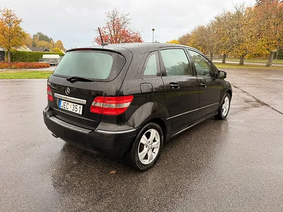 Mercedes-Benz B170 2009 photo 3