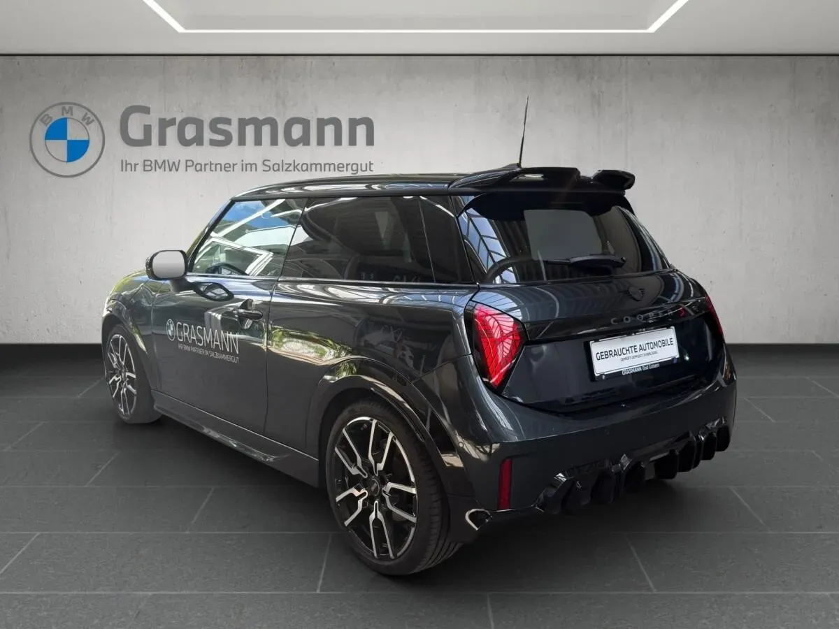 Mini Cooper S 2025 photo 3