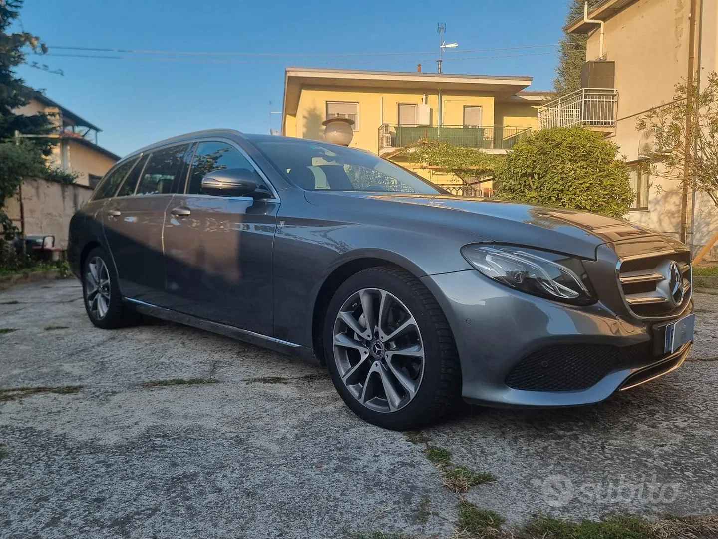 Mercedes-Benz E 220D 2017 photo 4