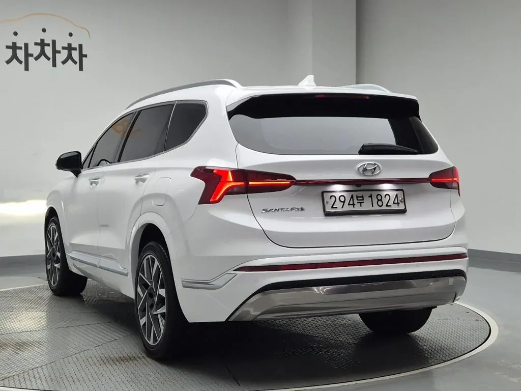 Hyundai Santa Fe 2021 photo 2