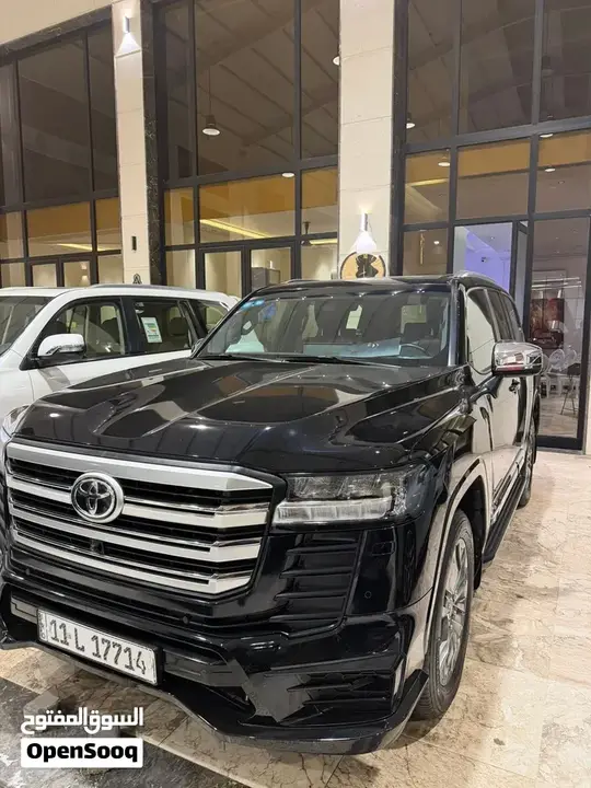 Toyota Land Cruiser 2024 photo 2