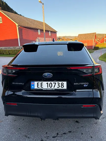 Subaru Solterra 2023 photo 5