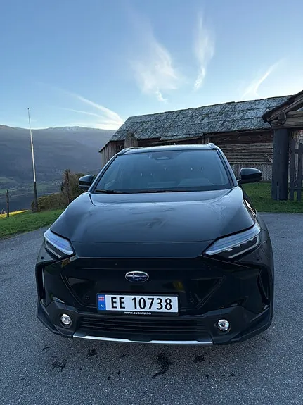 Subaru Solterra 2023 photo 4