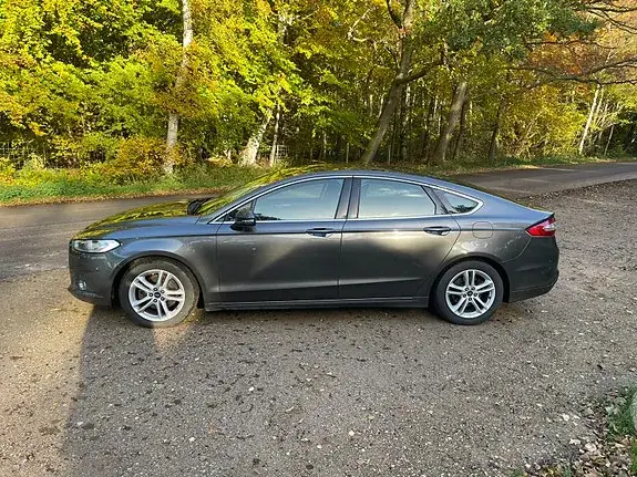 Ford Mondeo 2015 photo 3
