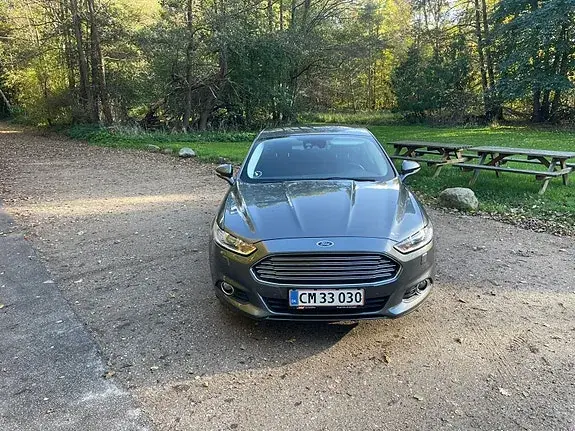 Ford Mondeo 2015 photo 2