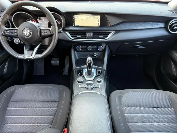 Alfa Romeo Stelvio 2021 photo 4