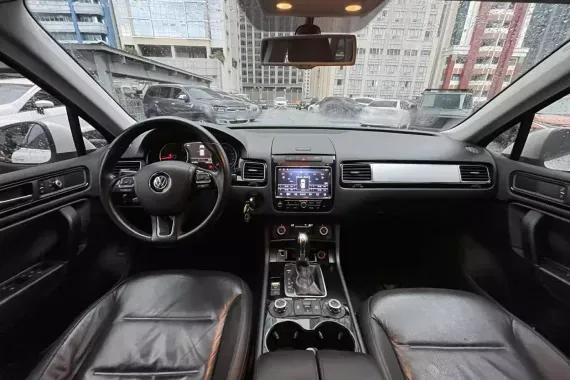 Volkswagen Touareg 2015 photo 4