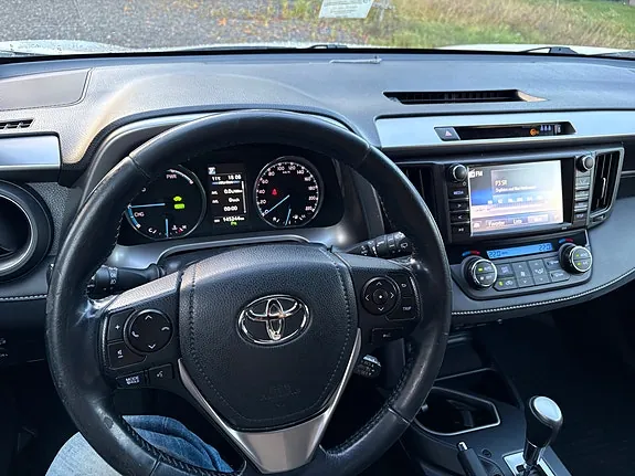 Toyota Rav4 2017 photo 4