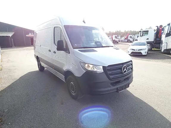 Mercedes-Benz Sprinter 317 2025 photo 4