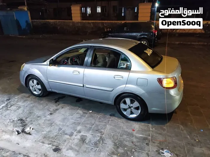 Kia Rio 2009 photo 4