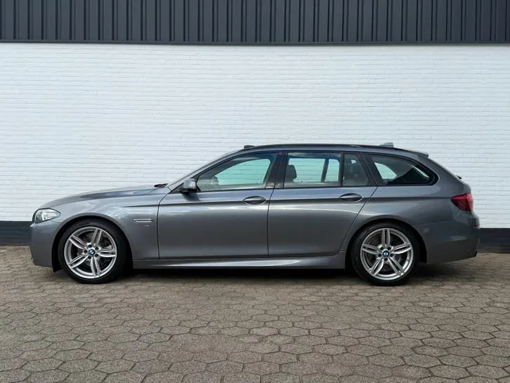 BMW 5Series 2016 photo 2
