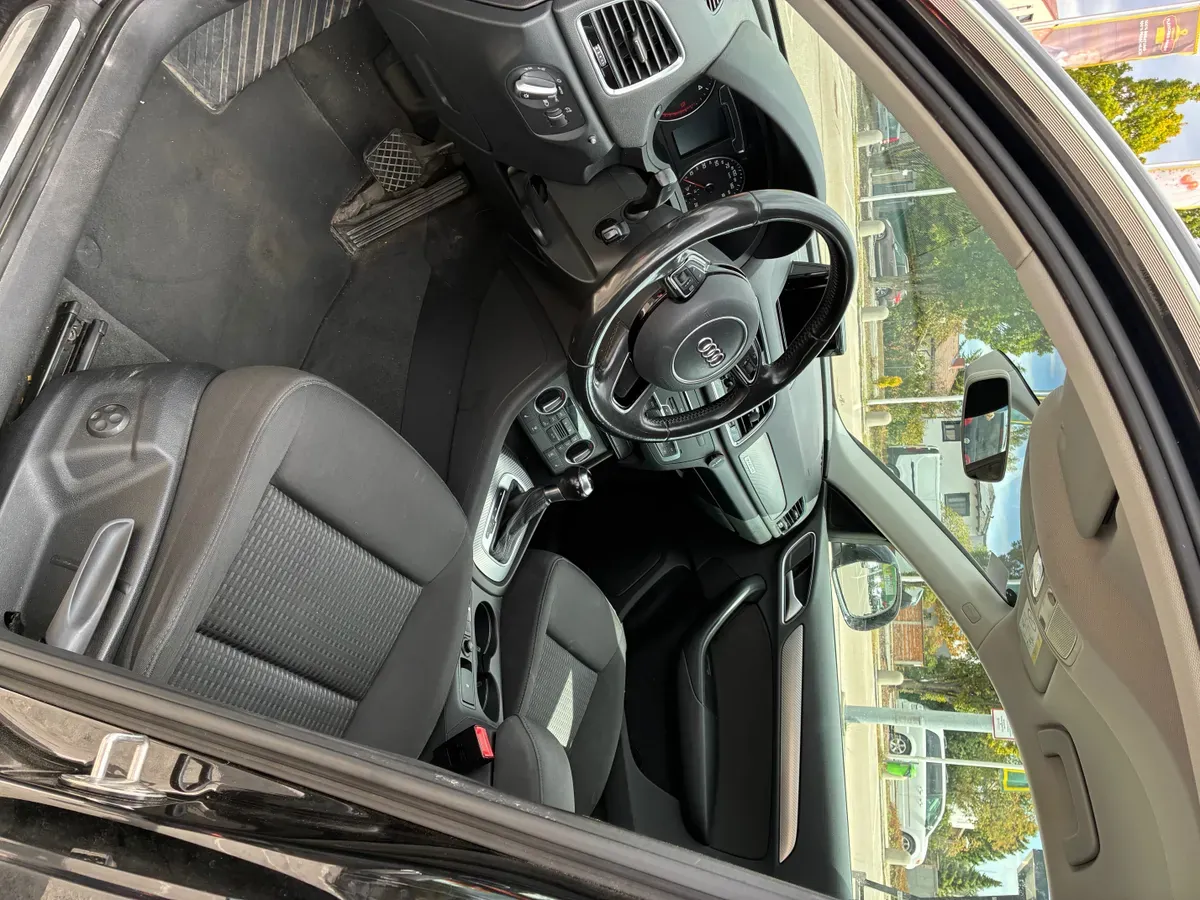 Audi Q3 2016 photo 3