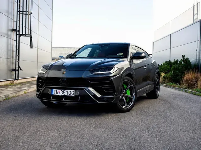 Lamborghini Urus