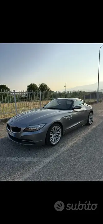 BMW Z4 2012 photo 3