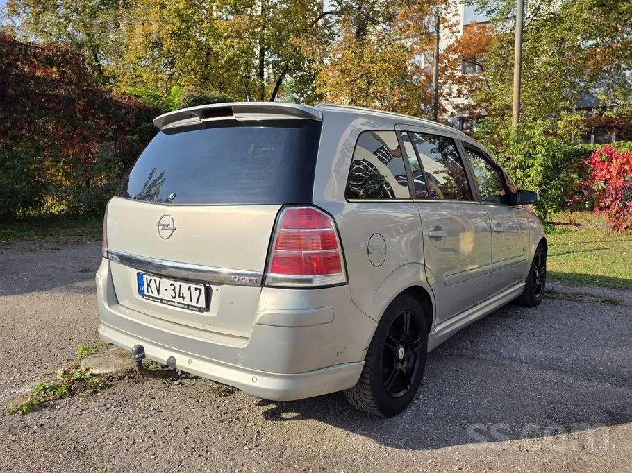 Opel Zafira 2007 photo 3