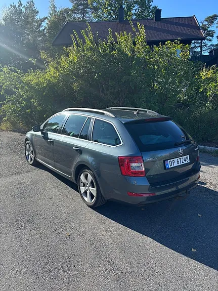Skoda Octavia 2015 photo 4