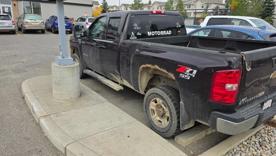 Chevrolet Silverado 2500 2008 photo 3