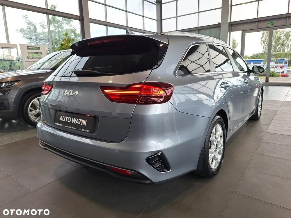Kia Ceed 2023 photo 3