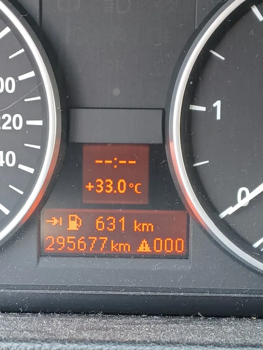 BMW 3 Series 2007 photo 2