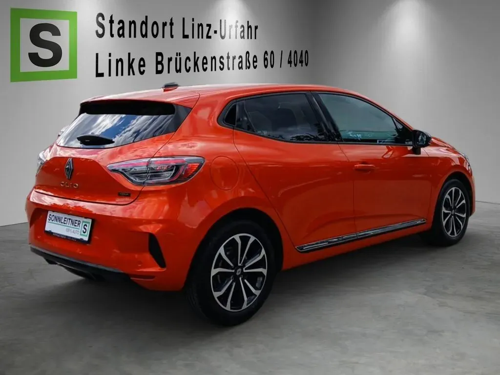 Renault Clio 2024 photo 3