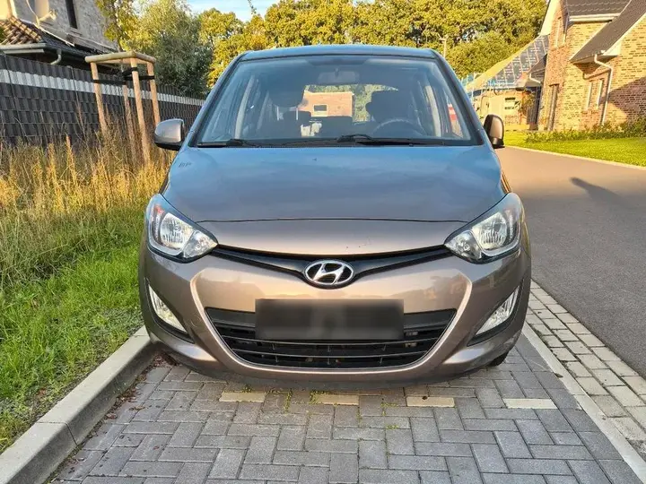 Hyundai I20