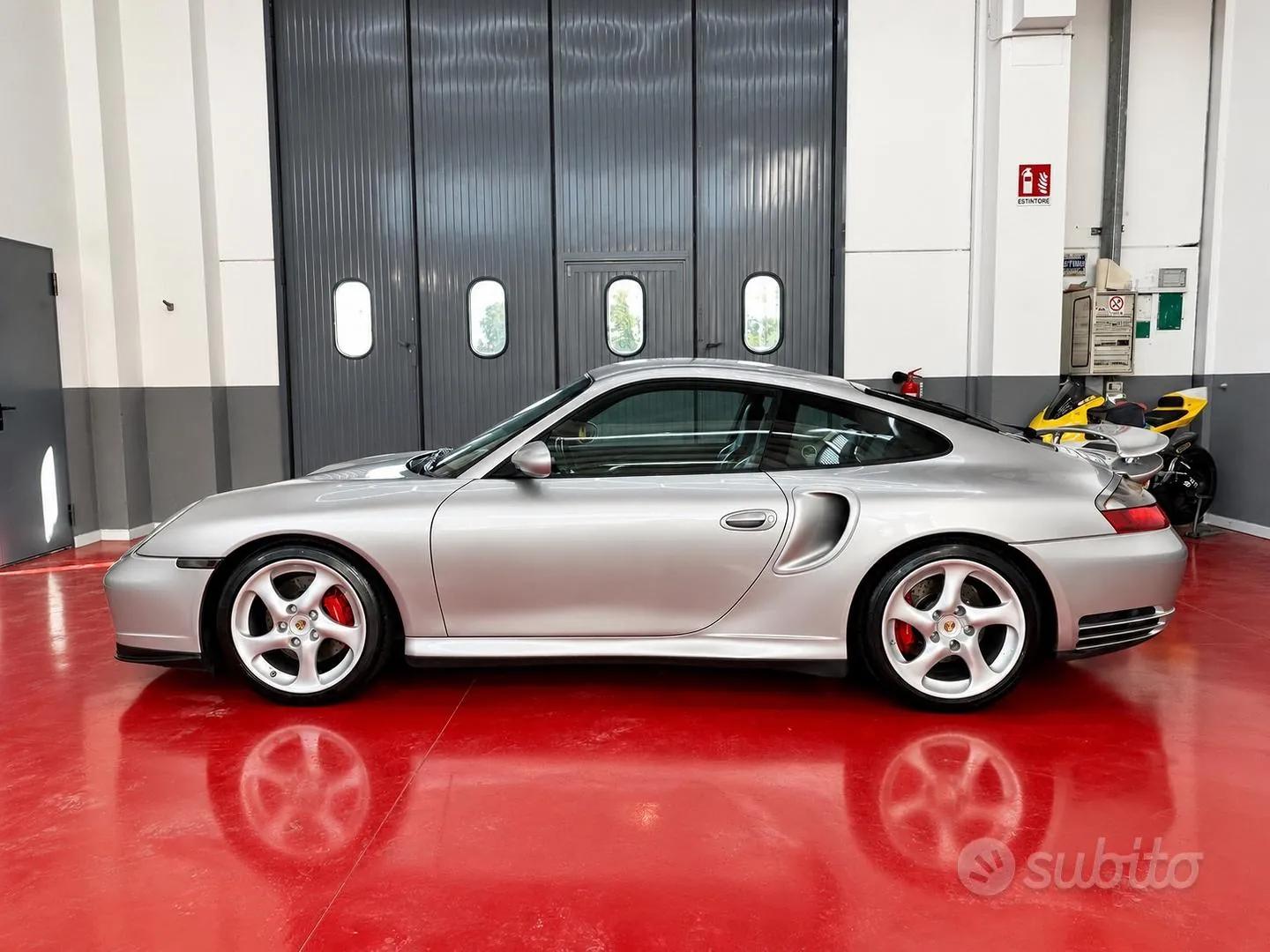 Porsche 911 Turbo 2001 photo 3