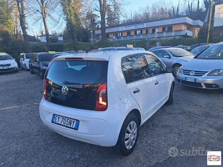 Volkswagen Up 2015 photo 4